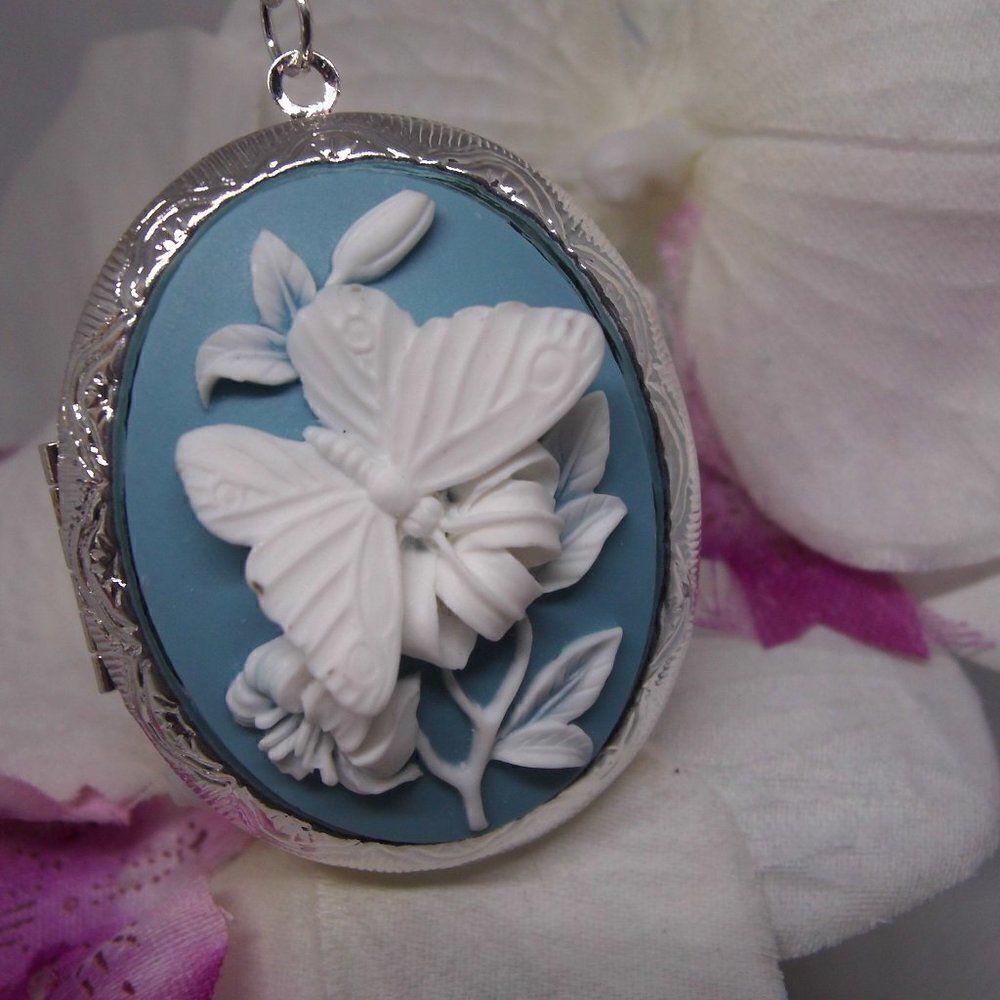 Locket Blue Butterfly Cameo Necklace Wedding gift